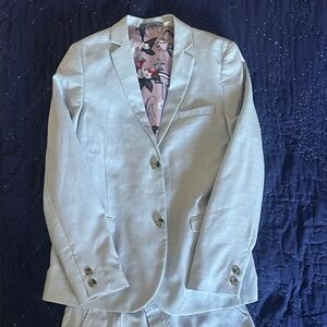 Ted Baker Light blue kids Two-Button suit with Floral Lining Size Large 10–12